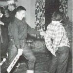 Dell paddle party. UK 1951